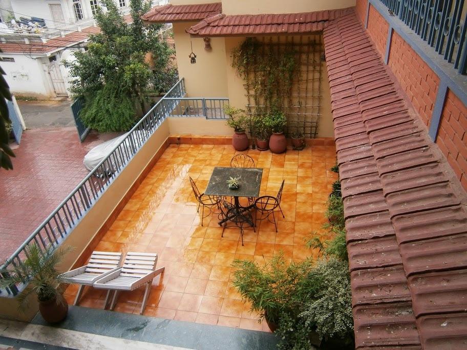 Amar Hotel Катманду Экстерьер фото